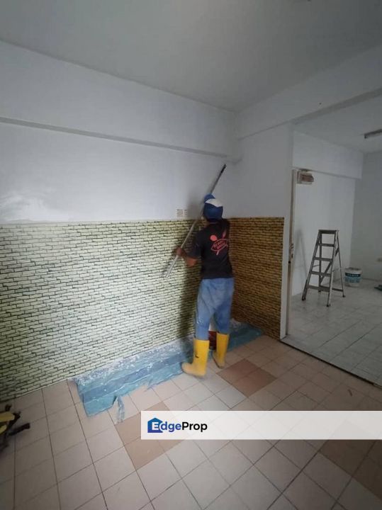 Sri impian apartment larkin new paint full loan cash out, Johor, Johor Bahru