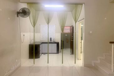 Austin Residence @Taman Mount Austin