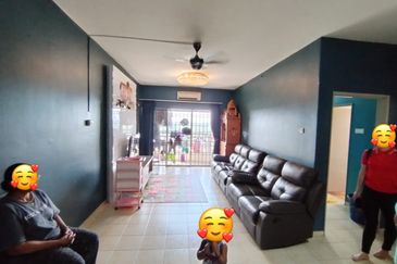 Prima regency plentong apartment for sale