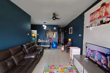 Prima regency plentong apartment for sale