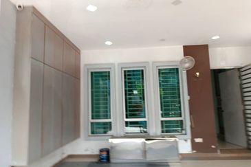 Austin Residence @Taman Mount Austin