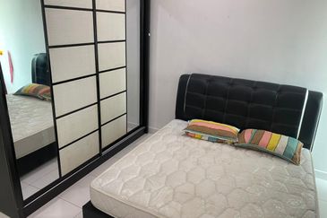 Akademik Suite @ Mount Austin