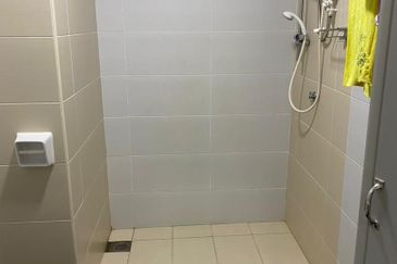 Akademik Suite @ Mount Austin