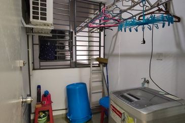 Seasons Luxury Apartments @ Amara Larkin