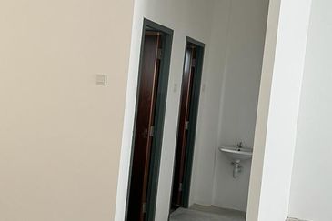 Ground floor shop for rent  Bistari perdana pasir Gudang jln siantan 1