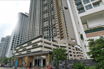 Puteri Cove Residences