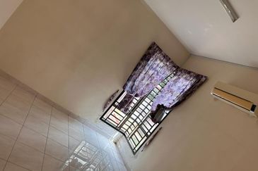 Austin Residence @Taman Mount Austin