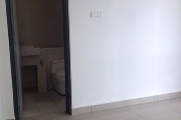 D'Ambience Residences (Ikatan Flora), Bandar Baru Permas Jaya