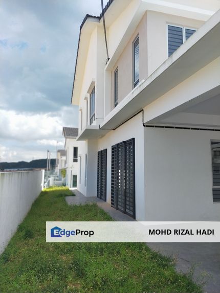 Tiara Sendayan | Double Storey End Lot Murah | BumiLot | Ada Tanah Tepi, Negeri Sembilan, Seremban