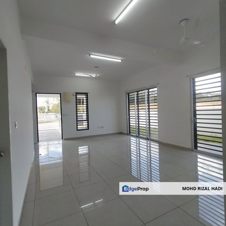 CORNER LOT TIARA SENDAYAN UNTUK DIJUAL, Negeri Sembilan, Seremban