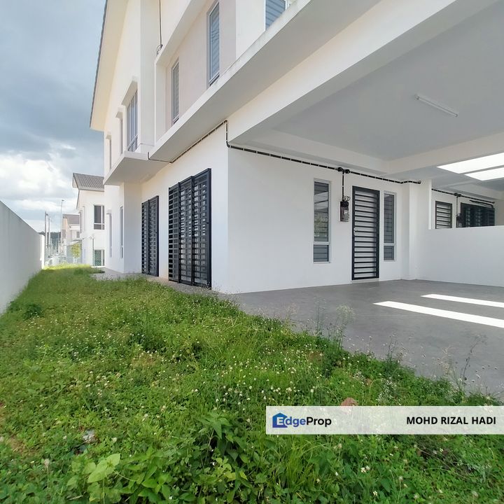 Tiara Sendayan Freehold Property Corner Lot Selling at SPA Price , Negeri Sembilan, Seremban