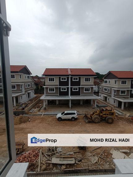 Semi D 3 Storeys Sg Ramal Kajang, Selangor, Kajang