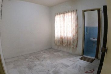 Residensi Warnasari 1