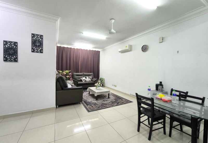Boulevard Serviced Apartment