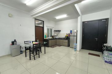 Boulevard Serviced Apartment