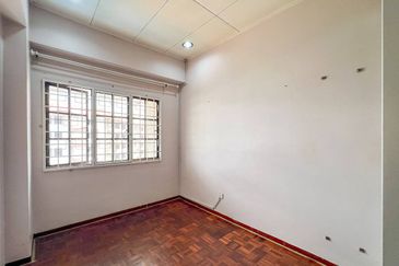 Bayu Tasik Condominium