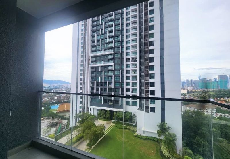 The Valleys @ SkySierra