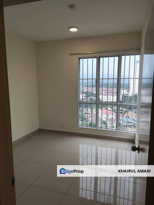 Simfoni 1 Condominium Semenyih Selangor For Sale End Unit, Selangor, Semenyih