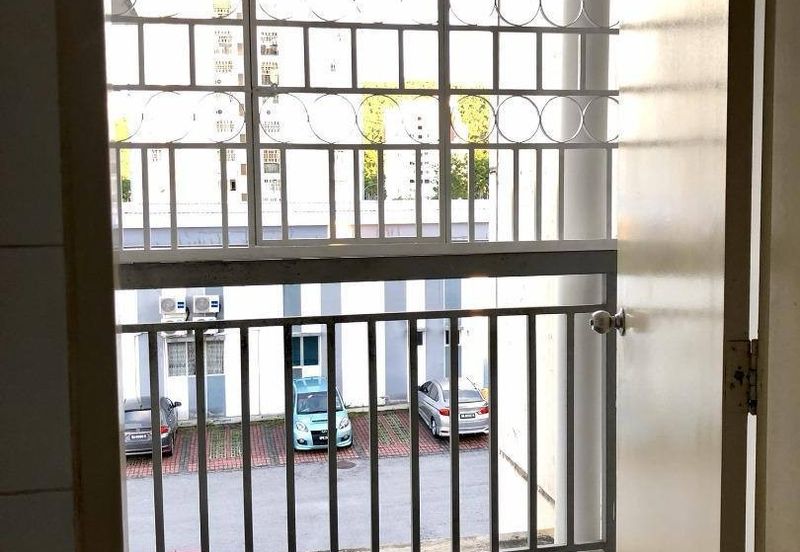 Seri Intan Apartment