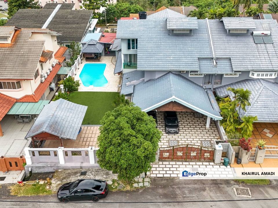 De Puncak Ukay Ampang Selangor For Sale Semi Detached 2.5 Storey, Selangor, Ampang