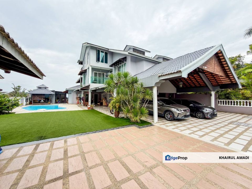 De Puncak Ukay Ampang Selangor For Sale Semi Detached 2.5 Storey, Selangor, Ampang