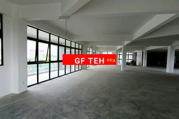 Pusat Perniagaan Alma