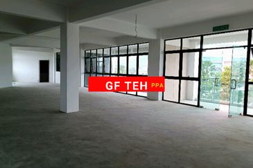 Pusat Perniagaan Alma