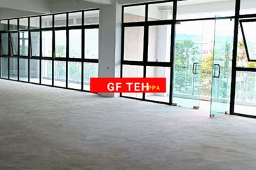 Pusat Perniagaan Alma