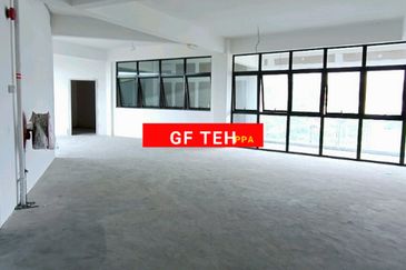 Pusat Perniagaan Alma