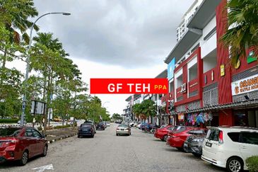 Pusat Perniagaan Alma