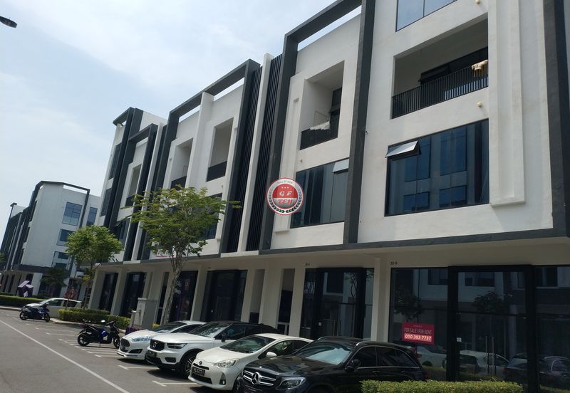 3 Storey Shop Vervea | Batu Kawan