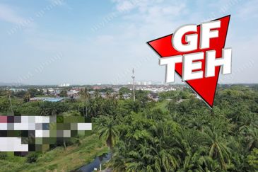 Jalan IKS Simpang Ampat