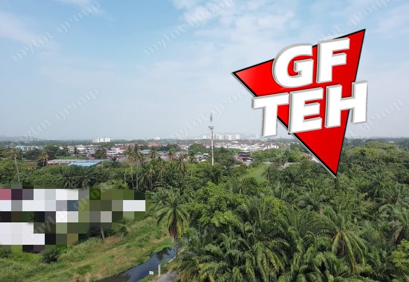 Jalan IKS Simpang Ampat