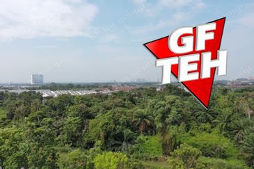 Jalan IKS Simpang Ampat