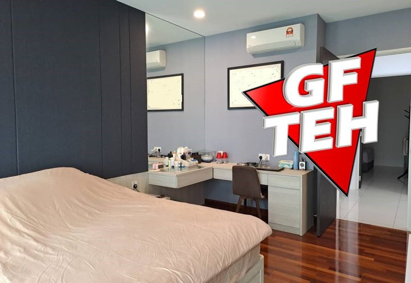 Arasia Perdana (The Clovers)