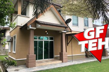 Dedaun, Bandar Cassia