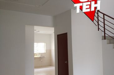 Dedaun, Bandar Cassia