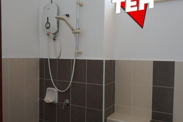 Dedaun, Bandar Cassia