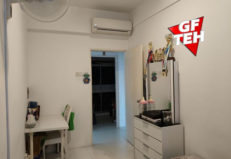 Pangsapuri Palma Laguna