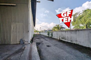 Kawasan Perusahaan Bebas Perai (I)