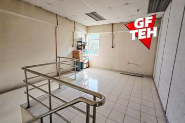 Kawasan Perusahaan Bebas Perai (I)