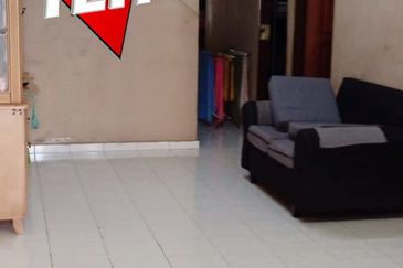 Lorong IKS Simpang Ampat A