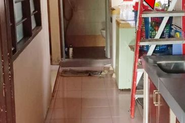 Lorong IKS Simpang Ampat A