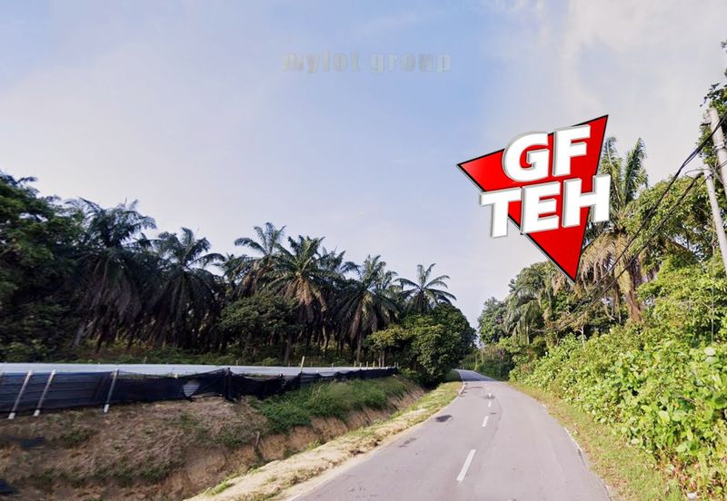 Bukit Merah Laketown Resort