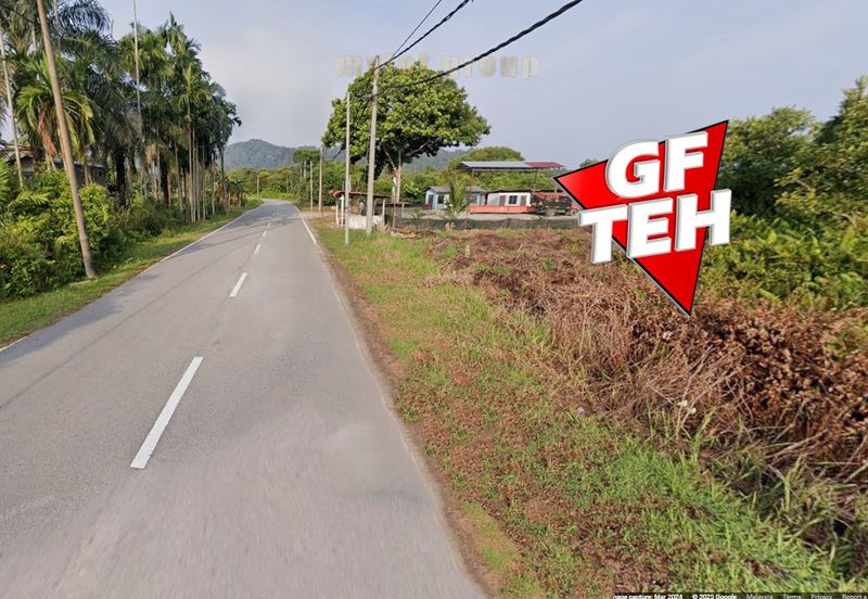 Bukit Merah Laketown Resort