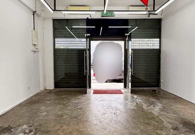 Pusat Perniagaan Raja Uda