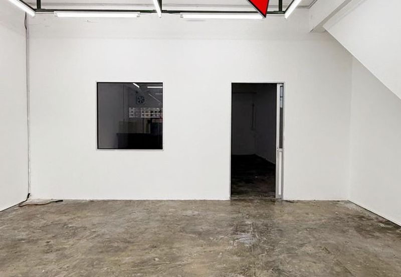 Pusat Perniagaan Raja Uda