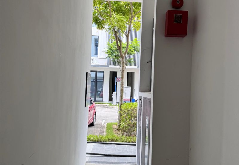 VERVEA @ Aspen Vision City