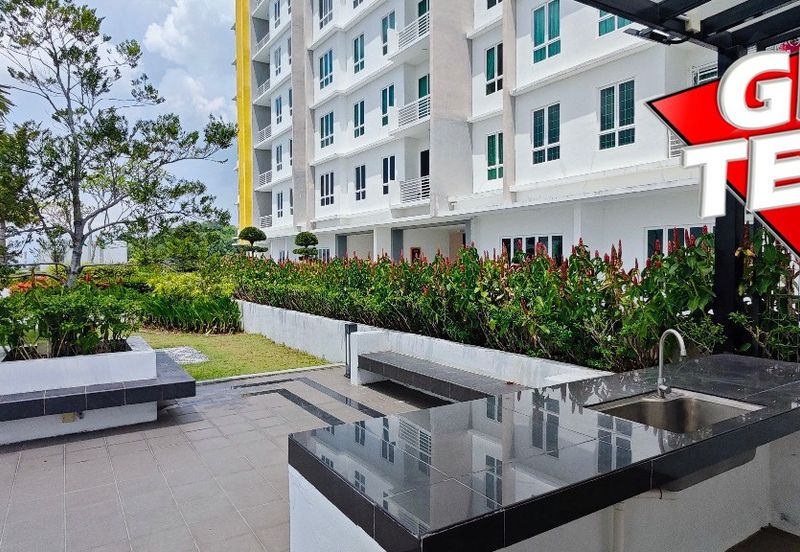 The Retreat Condominiums