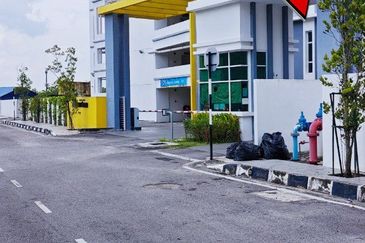 The Retreat Condominiums